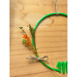 Corona mamá con flor seca